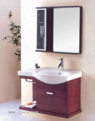 衛(wèi)浴空間的藝術(shù) 浴室柜、玻璃潔具與衛(wèi)浴鏡的和諧交響